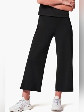NWOT SPANX Air Essentials Wide Leg Crop Pants Sz XL